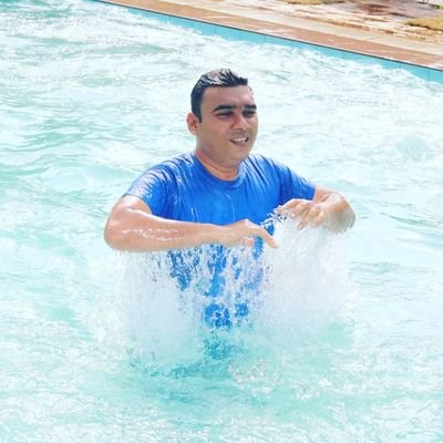 tishibly's profile picture. কি অদ্ভুত এ জীবন আমার......... একদিন মৃত্যুবরণ করার জন্য, এতদিন বেঁচে থাকি। TIS