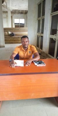 Am a civil engr by profession, majored on highway, structure and geotechnics.