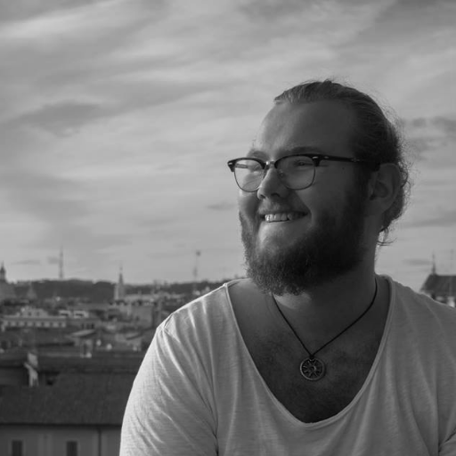 Togli96's profile picture. Litt for glad i øl