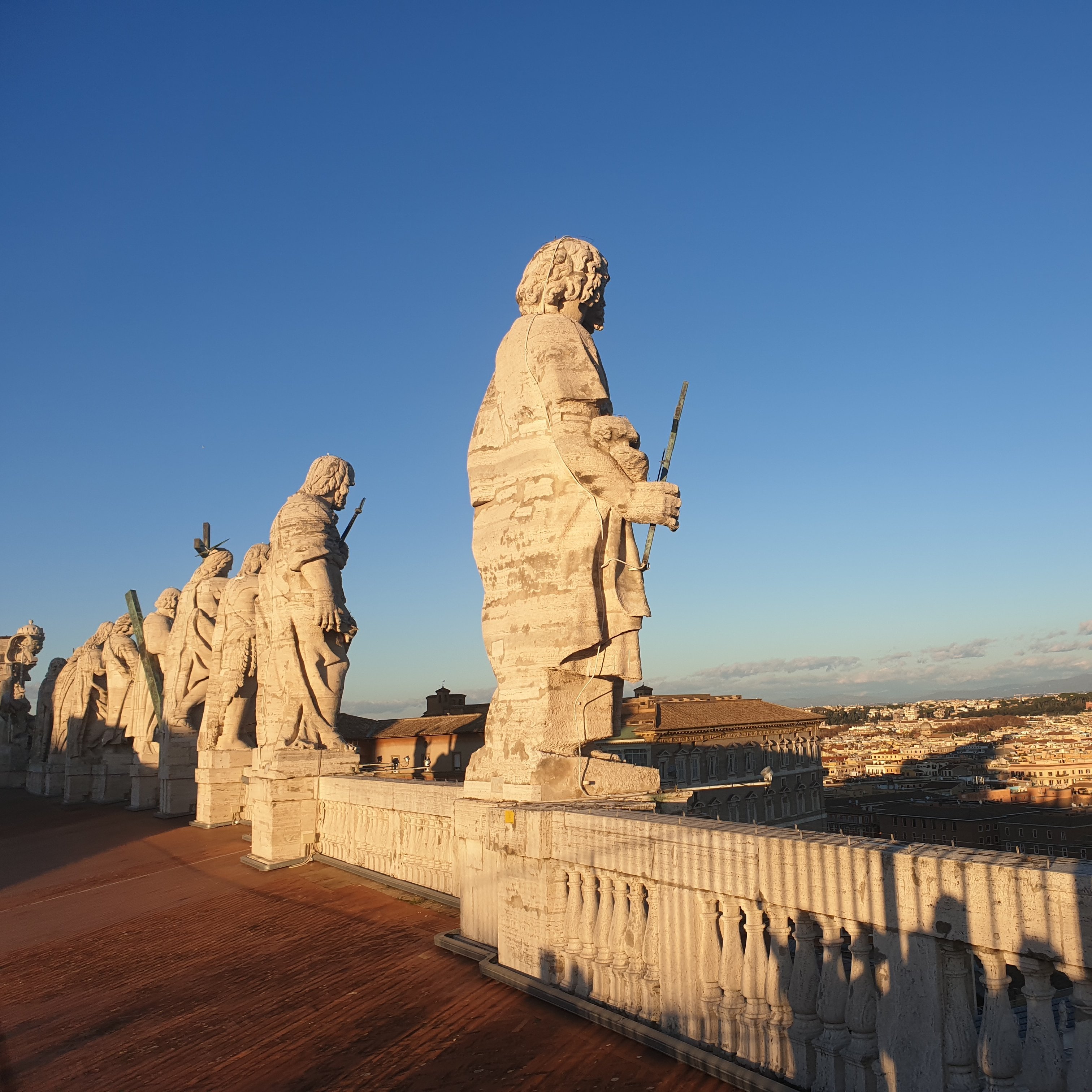 Smoke_ze_erb's profile picture. Can't we all come together to discuss crypto,
And get to the bottom of genuine, needed questions. 
Rather than fighting like; "My coins better than your coin."