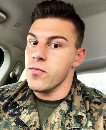 Marine
I'm single 
Want to be loved