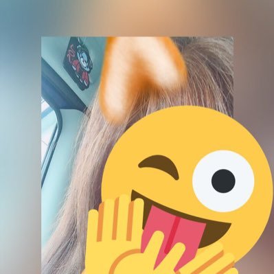 NShROL12nS8AA0Y's profile picture. 