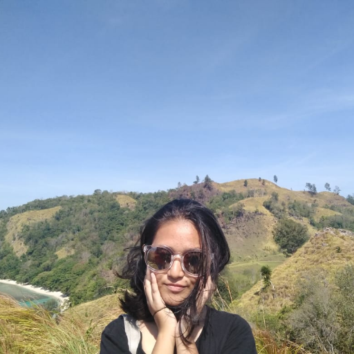 Vicharia_vicha's profile picture. in love with Autumn, Rose, and Music. one more, I'm an Kpop Addict.