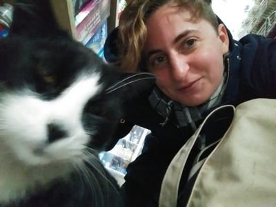 she/her, prison abolitionist, bodega cat magnet. nyc ➡️ philly