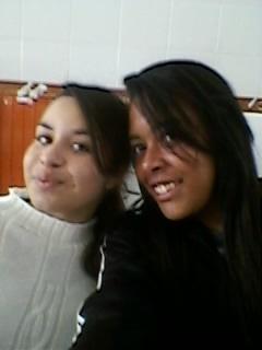 joannaethamyres's profile picture. somos hiper perfeitas!
e amigas inseparaveis!!
vai encara?