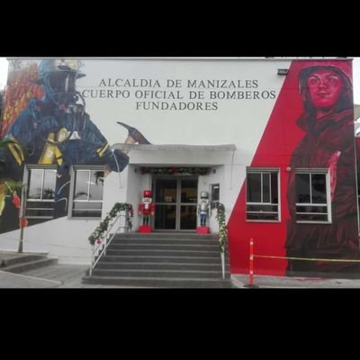 Cuerpo Oficial de Bomberos Manizales / Valor, Abnegación y Disciplina! / Linea de Emergencia 119 / Twitter Oficial