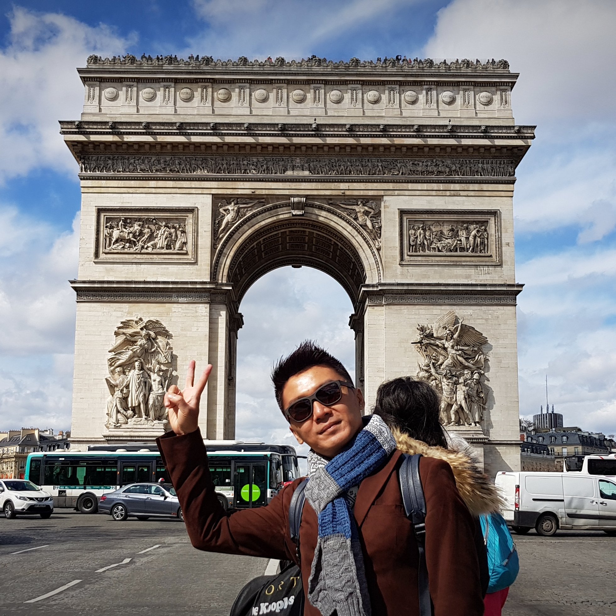 R1colee's profile picture. Well-travel, Eat any edible stuffs, Listen to whatever created a nice sound. Dance like no one else watching