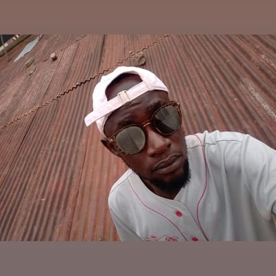 🇰🇪
Telecom Engineering,
Tech Enthusiast,
Savage,
Black Demigod...
Looks into the mirror and rate yourself, motivate yourself, price yourself