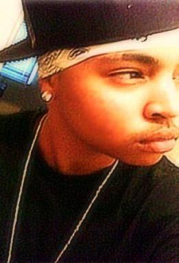 SuckAndSwallowB's profile picture. It's Mark Bitch! Im 18 single and follow me or not IDGAF. #TEAMFOLLOWBACK