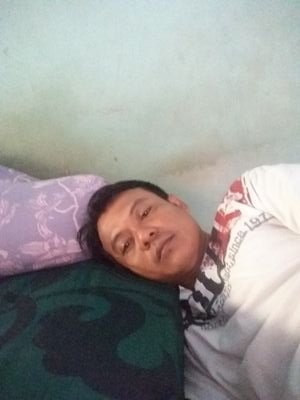 Yanbarong1's profile picture. jeg luuuaannnn !!!