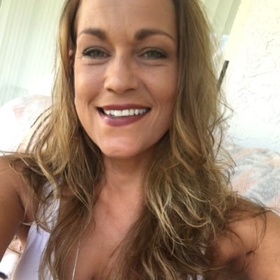 👦🏻👩🏻🐈⬛🐈Momma/👱🏻♀️🧒🏻👧🏼Nani/💪🏼DVS/🦾Fitness Enthusiast/🌱Medicinal Cannabis Activist #JESUSISKING 👑💯🙏🏽♥️