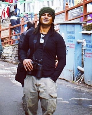 ReedhRaana2's profile picture. #Actor#Dancer#Singer#+Doing Modeling#+Social workers.
Full intrest in The Politics. 
* MBA in Marketing 
* Manger at Monginis Cake Pvt Ltd. 
**Son of Farmer**