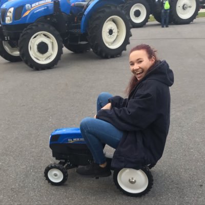 “To plant a garden, is too believe in tomorrow” Pine Ridge FFA President/District VI Secretary💙💛