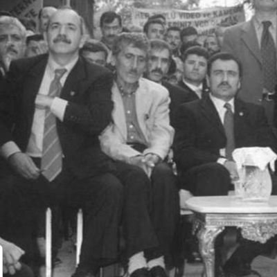 nishumila's profile picture. Hiçbir siyasi figür/parti/camia/takıma itibarım,hayranlığım yoktur 📌
RT'lerim onayladığım anlamına gelmez ; haberdar etme,dikkat çekme,bilgi verme amaçlıdır.❗