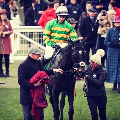 Professional NH Jockey. Managed by claire@lloydburnsmanagement.com @LBM_Agent. Ambassador for @CorpHospitality @thegreenroomex @RacingtoSchool