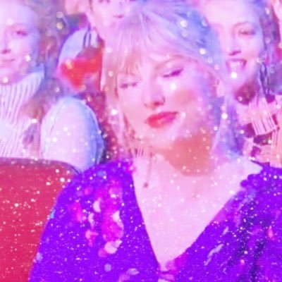 I’m probably listening to Taylor Swift. Never met Tay. TN followed 9/23/18, retweeted 9/24/18, and liked 10/25/18 ! rep & 1989 tour Seattle!