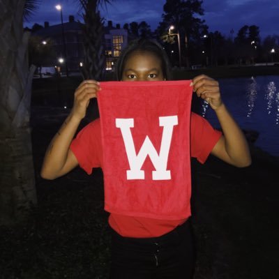 WKU ‘21 | Strategic Marketing major | TOP Guide | Student Alumni Ambassador | VP of Marketing and Outreach for RHA ‘18 | MASTER Plan Mentor ’18 ‘19 |
