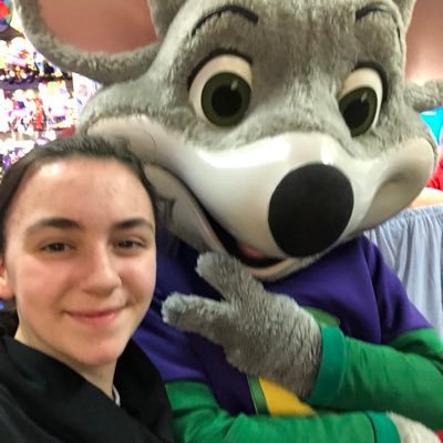 isabel_ortizzle's profile picture. isabel o | ofhs | 2023