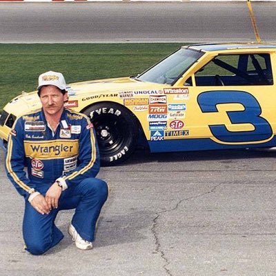 I'm a big Dale Earnhardt Sr fan for life and Dale Jr! Dale Jr Retire, My driver are Kyle Larson and Jimmie Johnson,