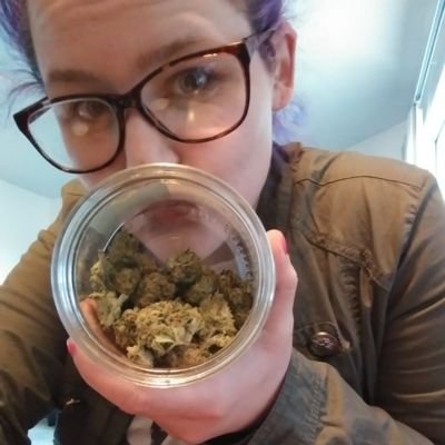 taken by the best💋
420 friendly 💨 
PNW🌲
Go follow my Instagram @misscaity710