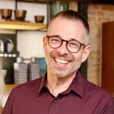 cesarfr75041908's profile picture. Relações Públicas