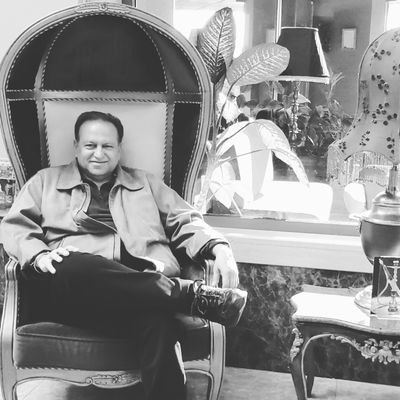 dchhabra47's profile picture. 