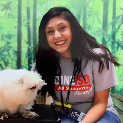 lmgonzalez_lisa's profile picture. 4th grade bilingual teacher