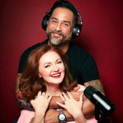 🅰️🚂 @sandwichlovin Podcast co-host w/ my wife @kellierasberry. Marketing Jedi Master & uɐıɔıƃɐɯ. Proud dad to awesome padawans.