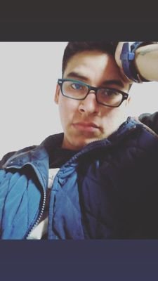 yorkcribillero1's profile picture. leer, hacer deporte.