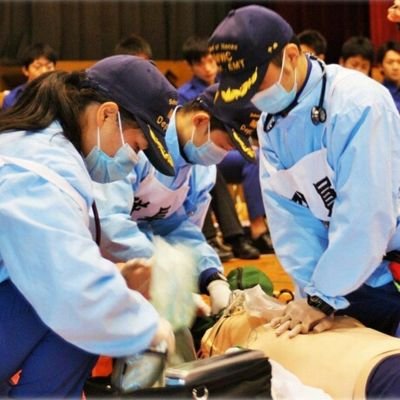 kifs119's profile picture. 北陸唯一の救急救命士養成校  ゆとりある3年制平均で国試合格率85% 消防1次試験(筆記)合格率92%  救命士として現場経験豊富な教員や地元消防の指導救命士からの指導、県内三次医療機関で働く医師などの講義などが充実。遠方からでも嬉しい23,000~
格安寮(洗濯機・乾燥機・冷暖房など完備)もあります。