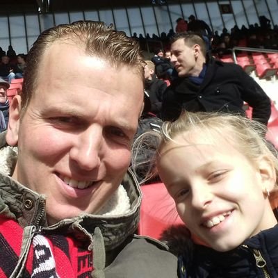 Getrouwd, vader, melkveehouder, brandweerman en coach van de Mo20-1 van GSV