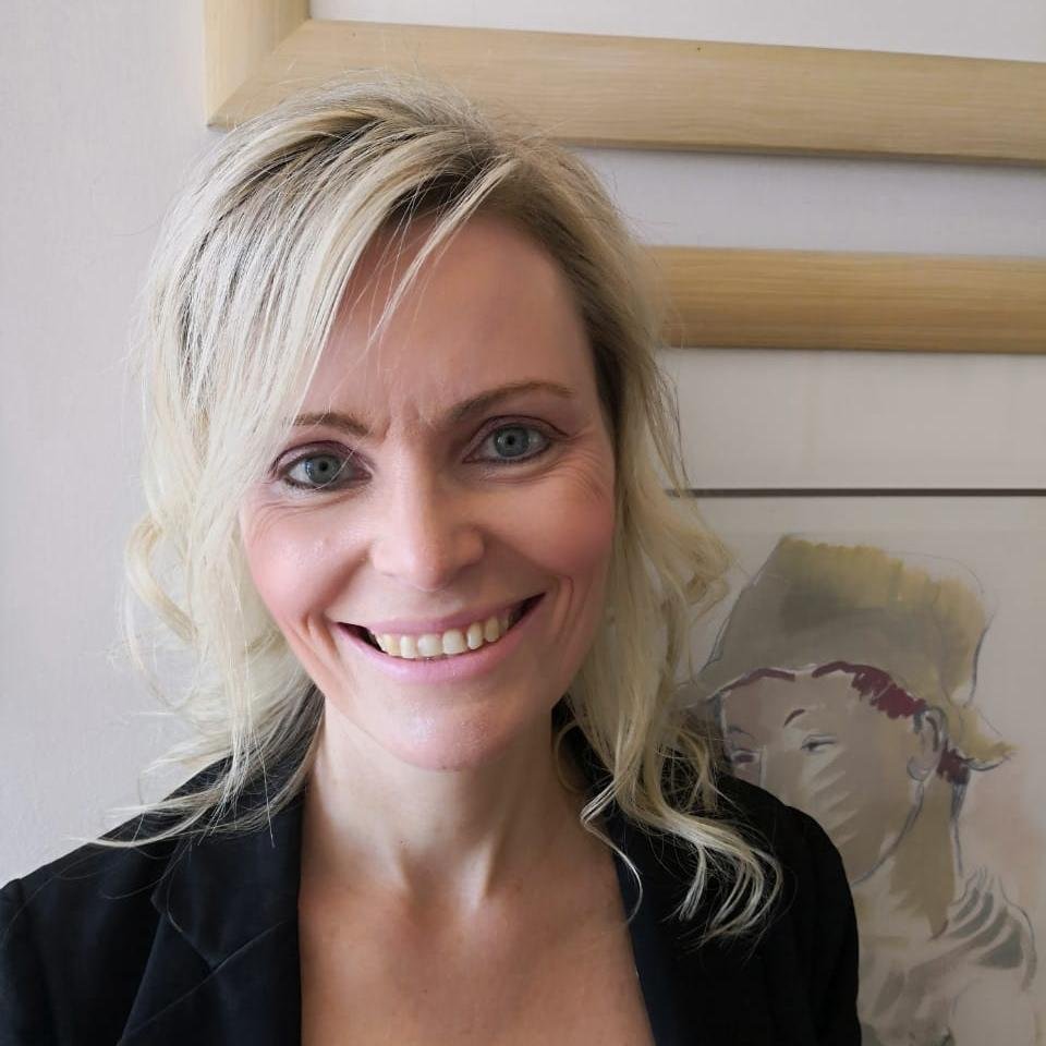 Elsa__Smith's profile picture. 