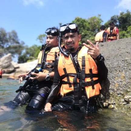 amirrullah98's profile picture. Don't be sad🙂 Allah with us