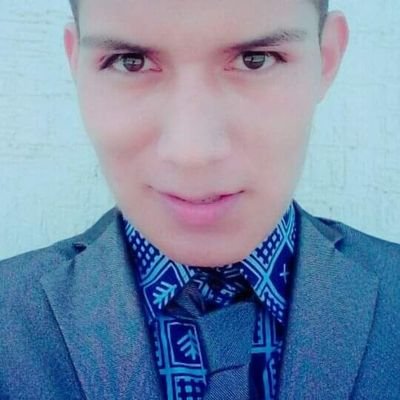 persona emprendedora lleno de energía para crecer en grande y lograr mis objetivos.