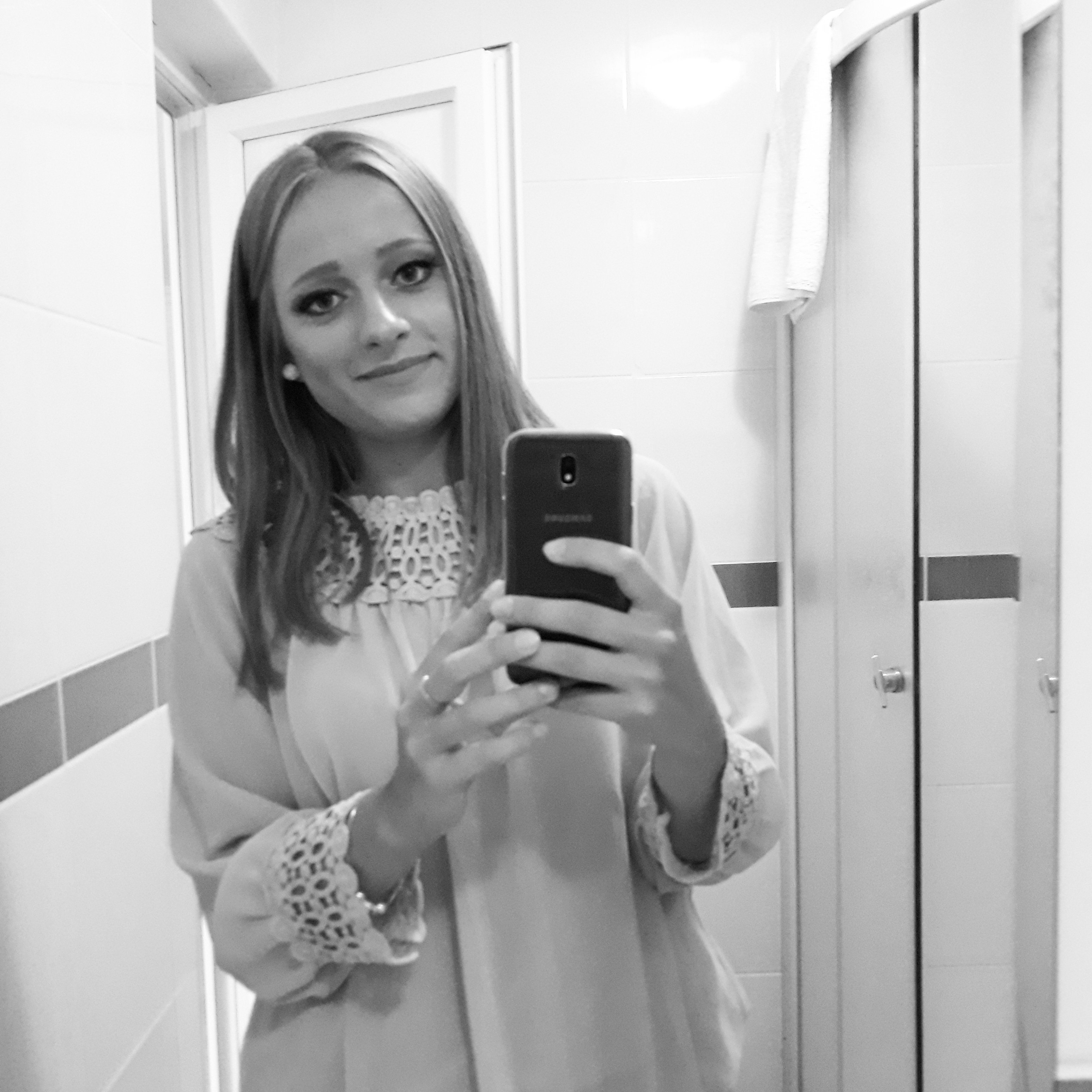 delicmilica1's profile picture. VI VERI VENIVERSUM VIVUS VICI