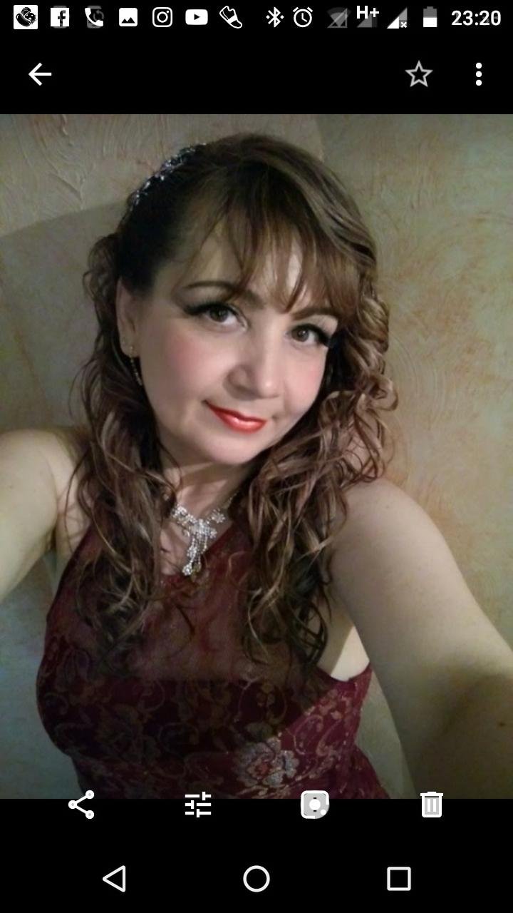 MartinsDenilza's profile picture. Alegre