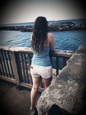 emanuel_lola's profile picture. A #writer who loves all writerly things. 

Explore. Dream. Discover.