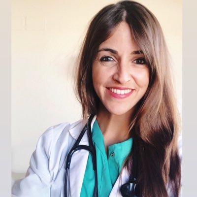 Médico especialista en Medicina Intensiva. Hospital U. Puerta de Hierro. 👩🏻🏫 Profesora UAM Grado de Medicina.