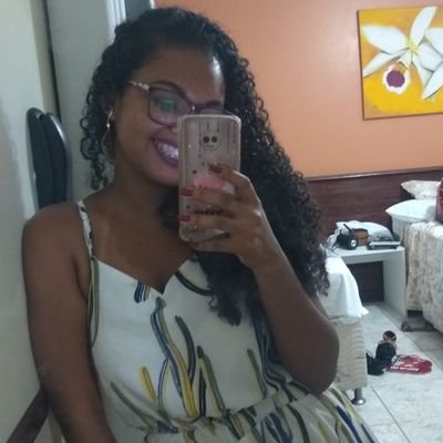 Psicóloga louca e surtada?! Prazer eu.
Meu país se chama UERJ 💕