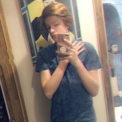 Don’t hop on my line🖤