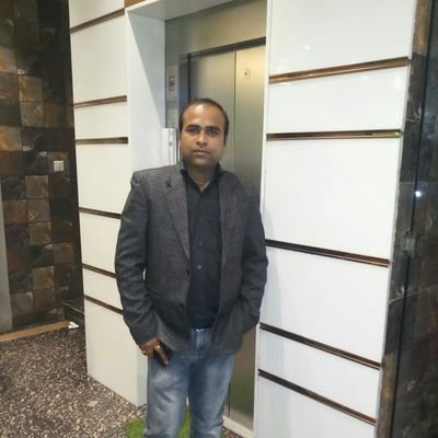 amitvarshney02's profile picture. 
