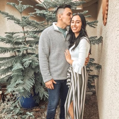 Emilyy_franciss's profile picture. A Wife. A Mom. A Daughter. A Sister. LDS.