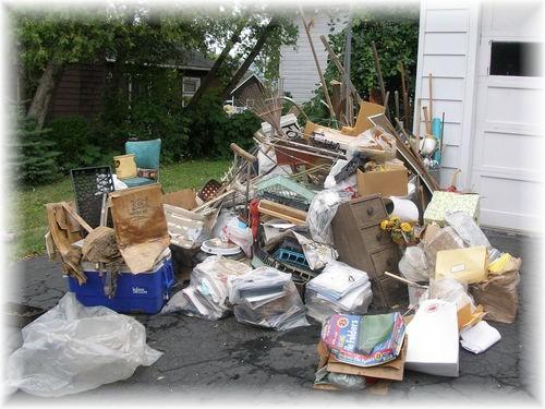 Need Junk Hauling? Looking for reliable Trash-Out services? Looking for a project manager for your properties? Golden Eagle can help. Lets talk trash!