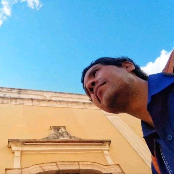 JonathanECarva2's profile picture. La buena vida akaaaa