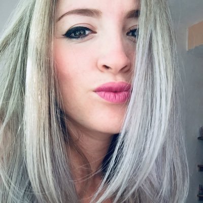 Mi plan es pasar desapercibida. Lema de vida: Dejar ir es dejar llegar💕