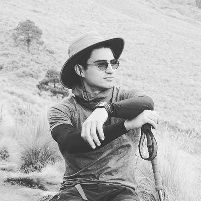 Fllaguno's profile picture. Feeling is Right