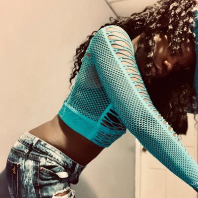Snapchat - hermajestylv  👻    IG - hermajestylv 📸