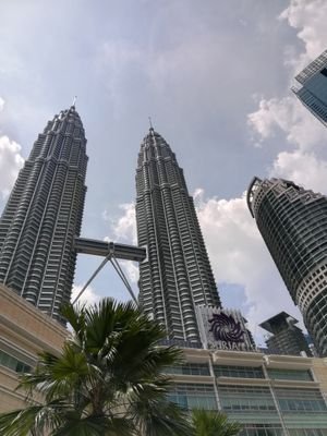 adzim0000's profile picture. 