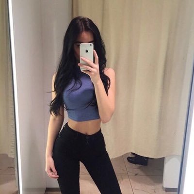 babysararae's profile picture. Cali baby; school sucks