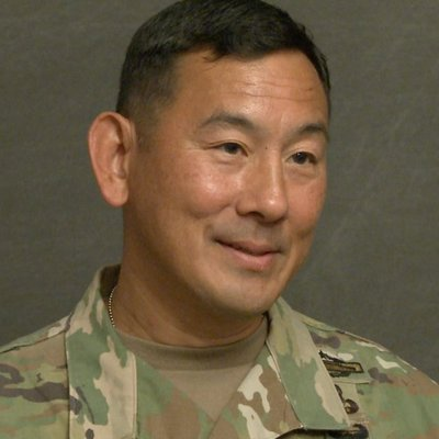 My name is Clarence Chinn, I'm from the United States and was born in California, i'm a kind, caring and gentle person, i love to make new friends.🙂🙂🙂